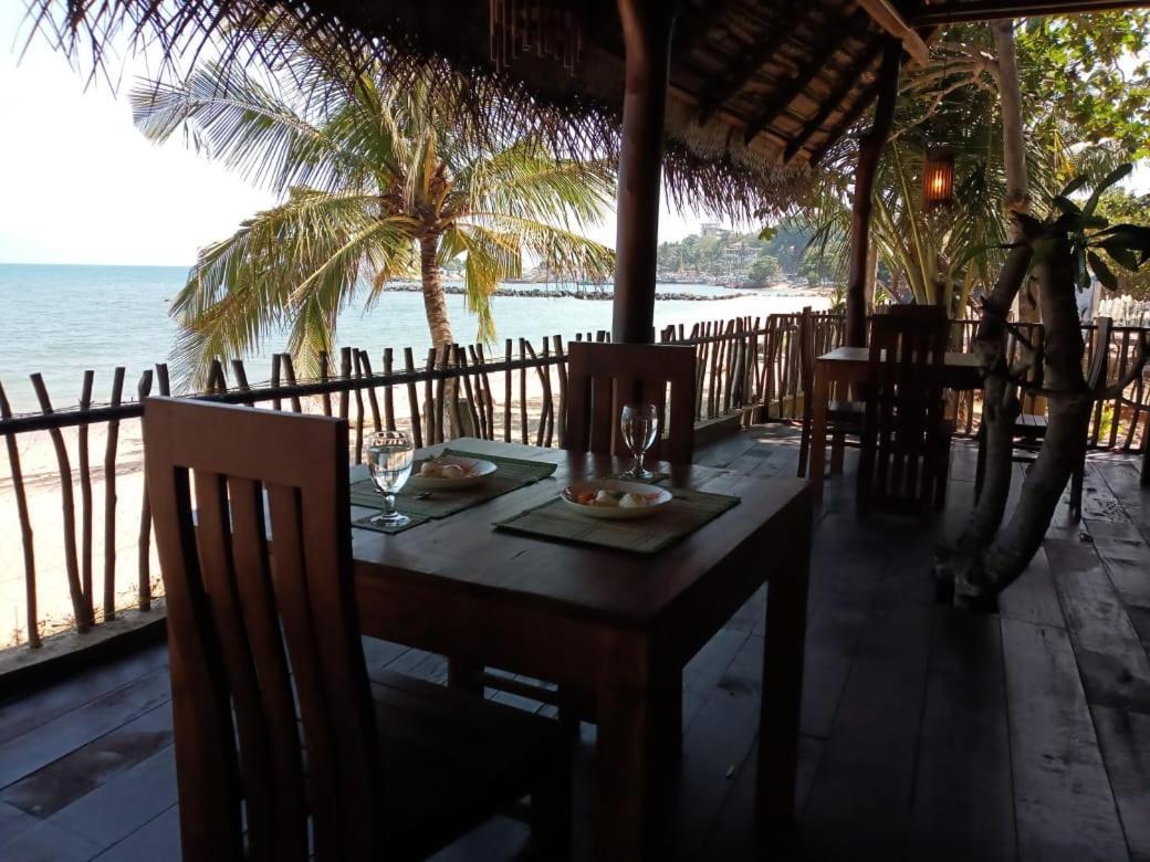 Serenity Beach Cabanas Tangalle Ngoại thất bức ảnh