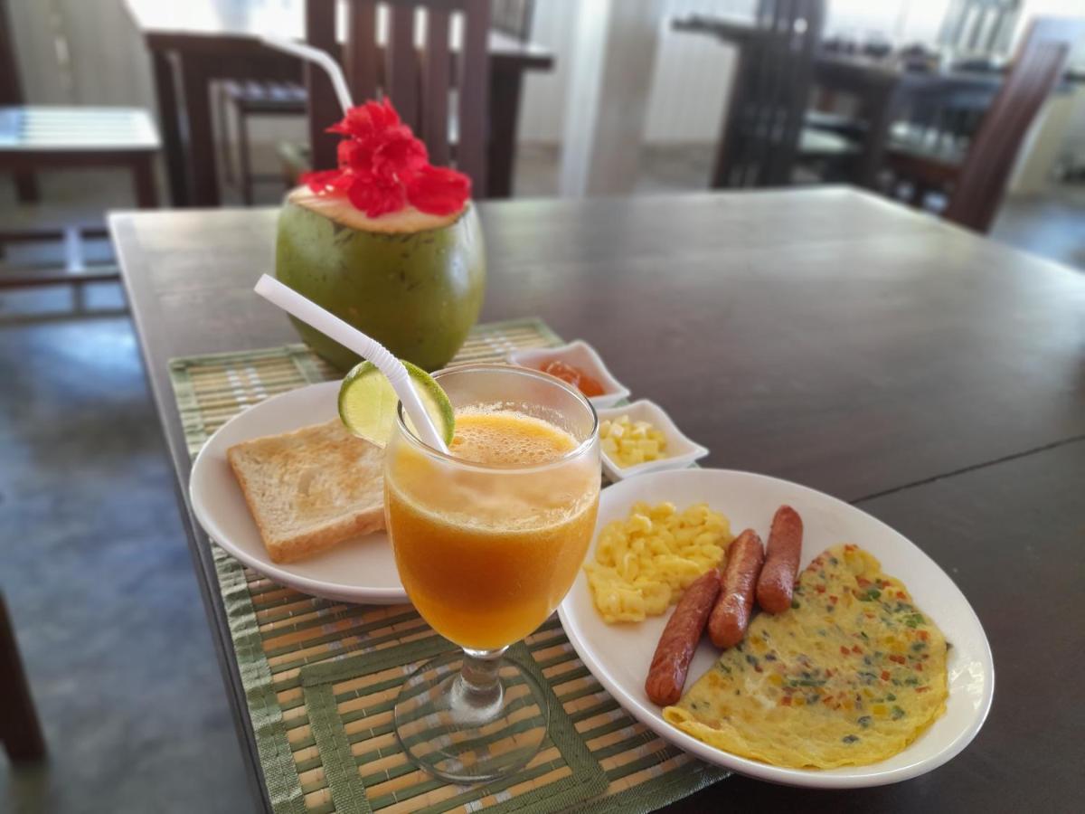 Serenity Beach Cabanas Tangalle Ngoại thất bức ảnh