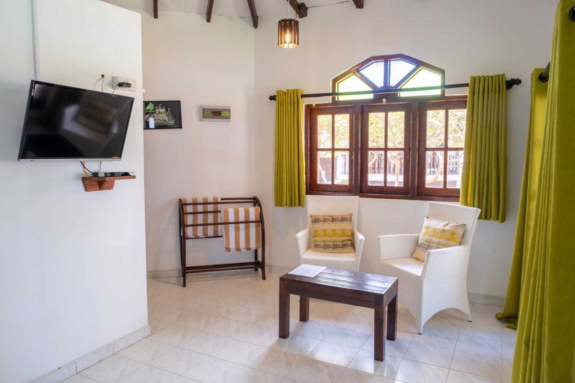 Serenity Beach Cabanas Tangalle Ngoại thất bức ảnh